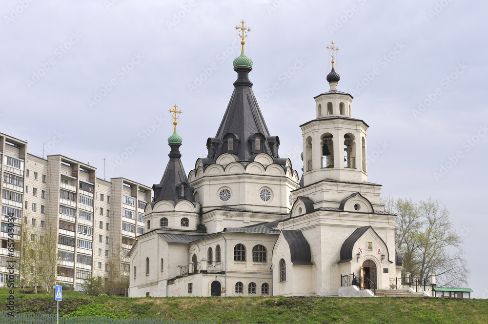 Свято-Тихоновская церковь в Костроме