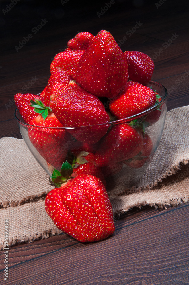 Fresh strawberries in a Bowl