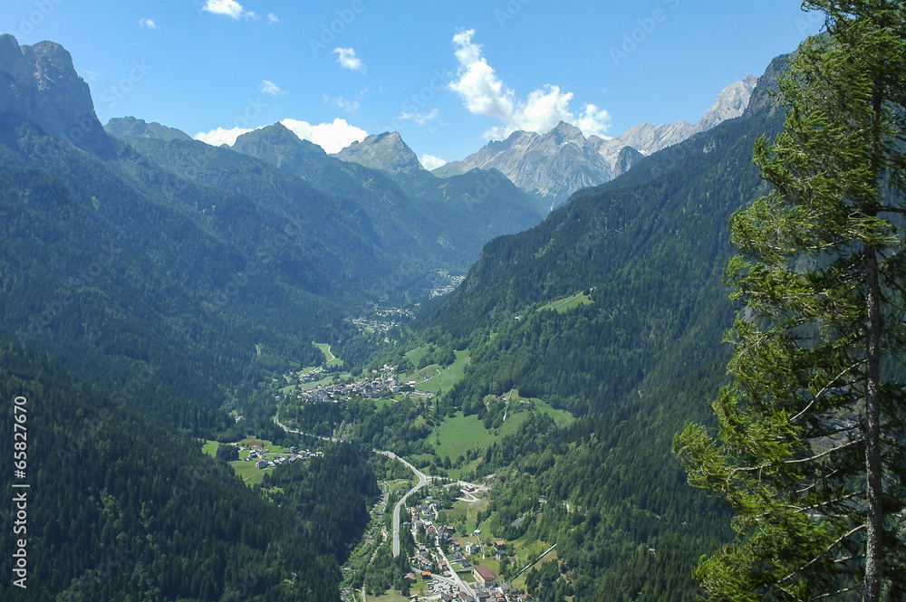 Fototapeta premium Colle Santa Lucia, Dolomites