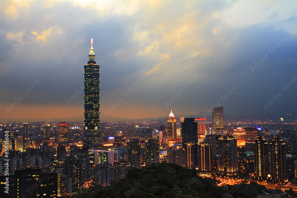 Full view of Taipei, Taiwan evening