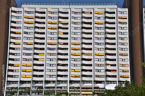 Canvas Print Modern Living in Alterlaa, Vienna, Austria
