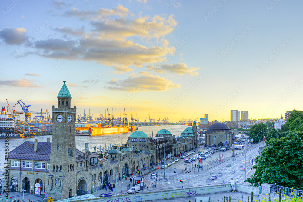 Fototapeta premium Hamburger Hafen