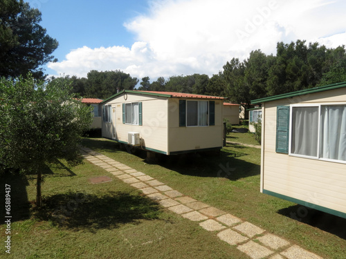 mobil homes in a camping © Lsantilli