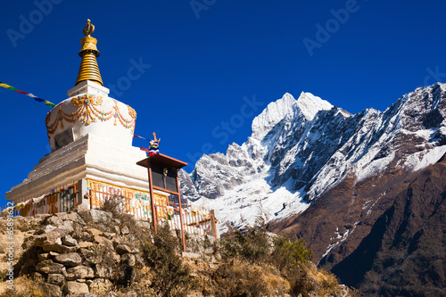 Mt. Thamserku (6,623 m.). Himalayas, Solukhumbu, Nepal