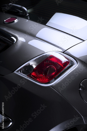 Rear taillight of a car © Instudio68