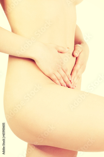 Wallpaper Mural Hand on belly Torontodigital.ca