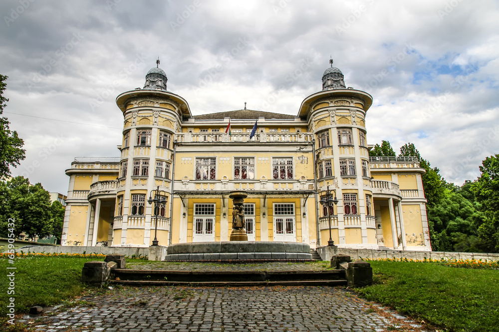 Obraz premium Gergely Csiky Theater in Kaposvar