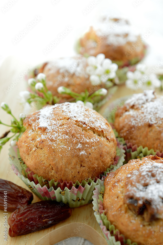 Date muffins Date muffins