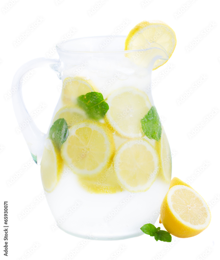 glass jar of lemonad glass jar of lemonad
