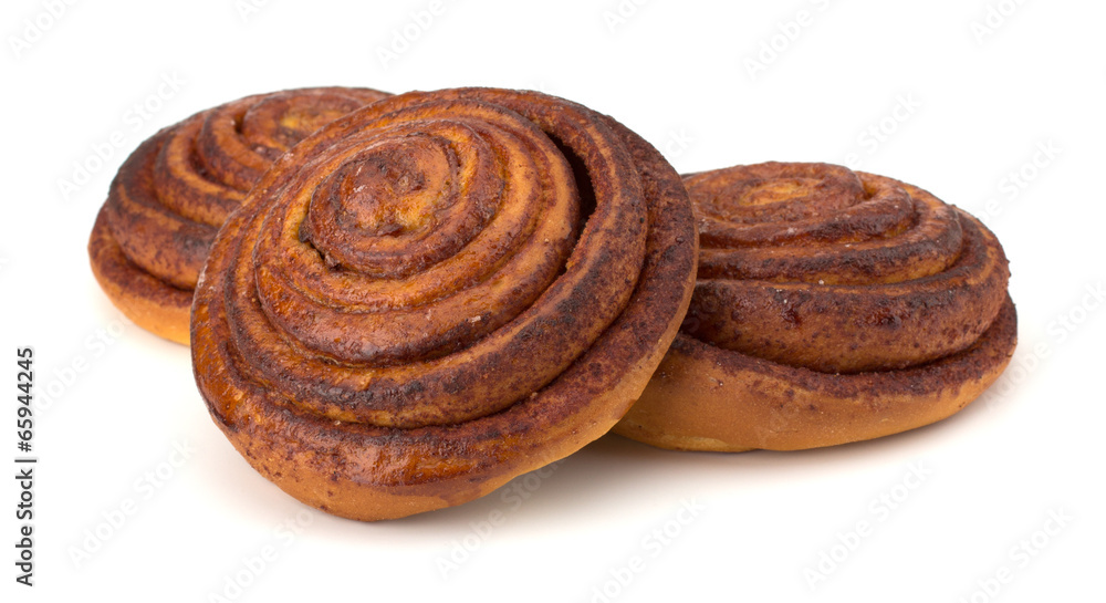 Fototapeta premium Cinnamon buns isolated on white background