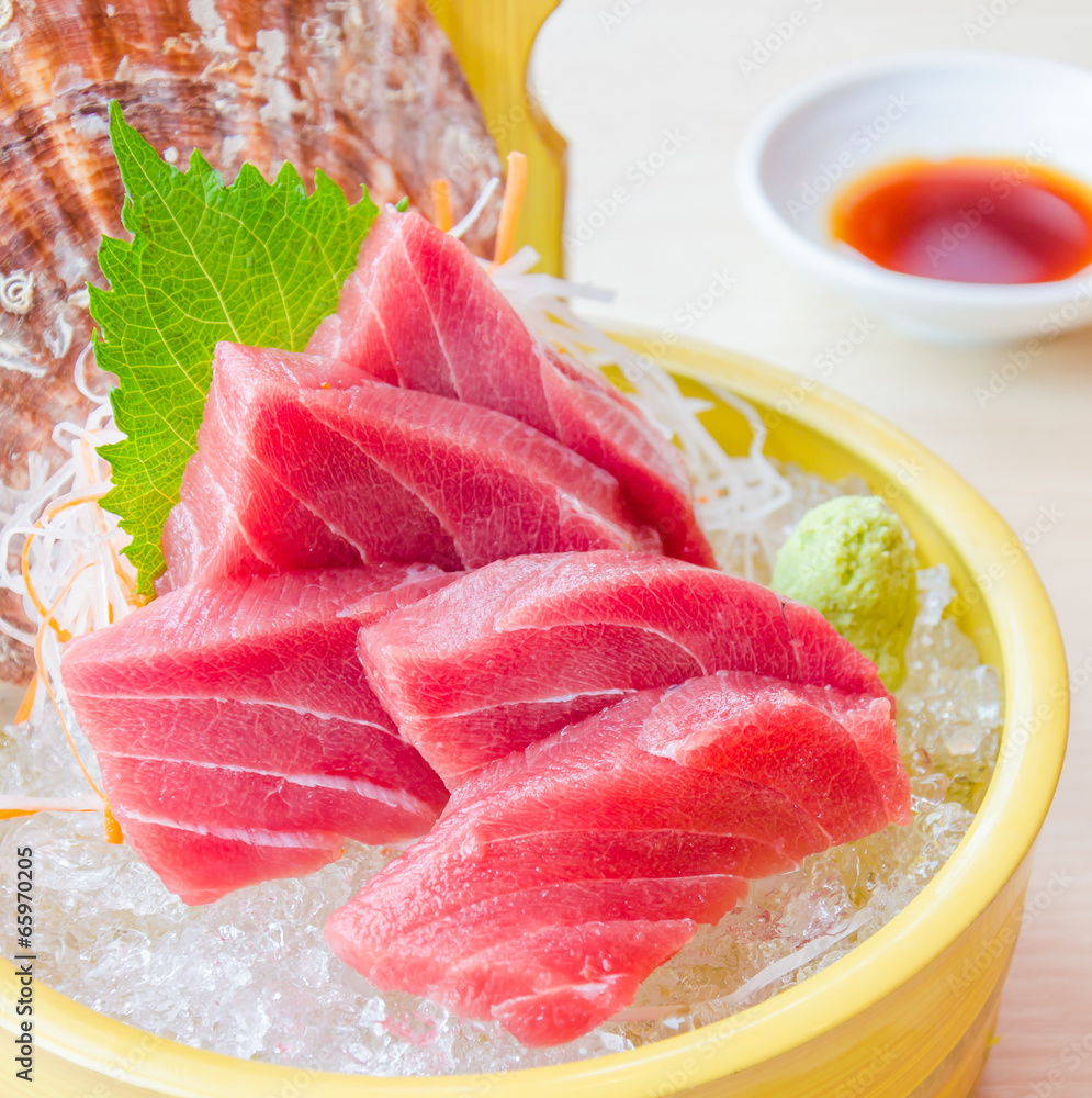 Tuna sashimi