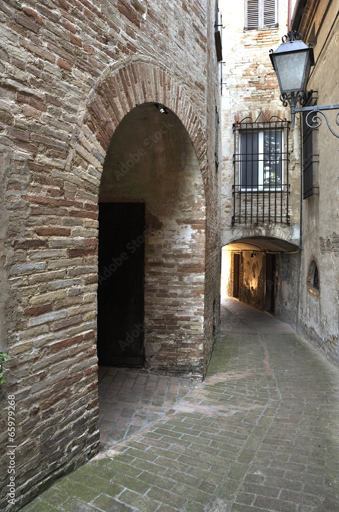 Piticchio di Arcevia Piticchio di Arcevia