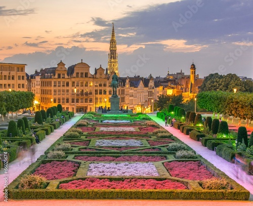 Bruxelles vue du Jardin du Mont des Arts photo