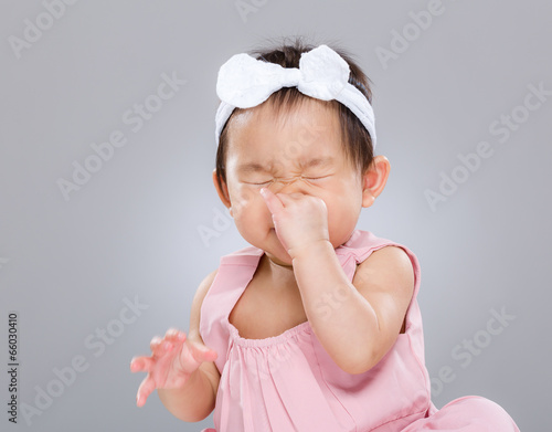 Fotografie Baby girl sneeze