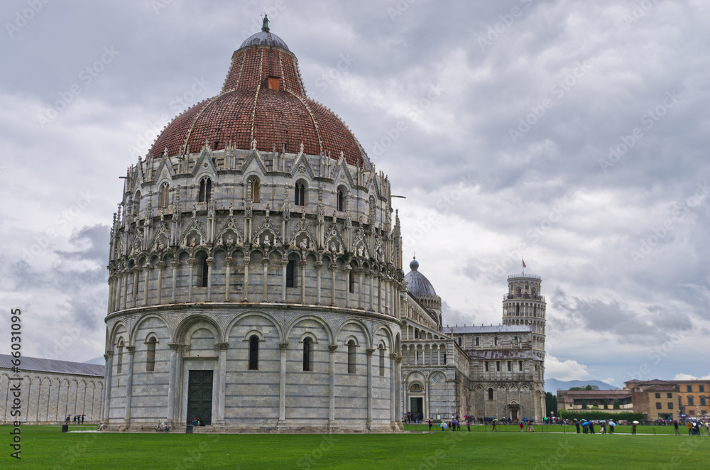 Cathedral with a leaning tower in Pisa, Tuscany