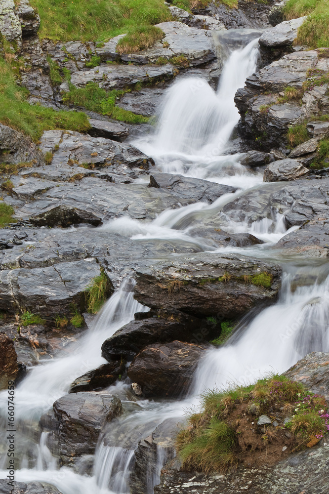 Fototapeta premium mountain river