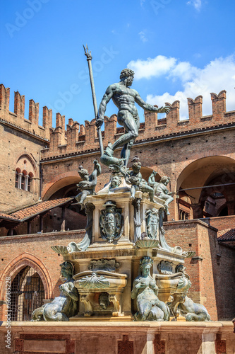 Bologna - fontana del Nettuno in Piazza maggiore