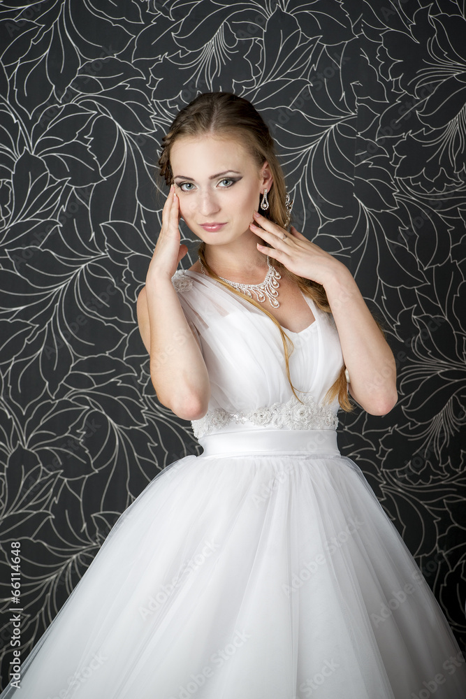 Fototapeta premium Professional makeup hairstyle bride