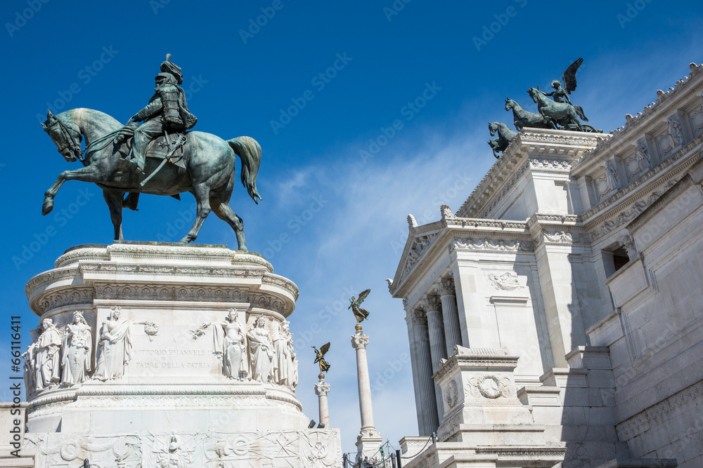 Statue of king Vittorio Emanuele