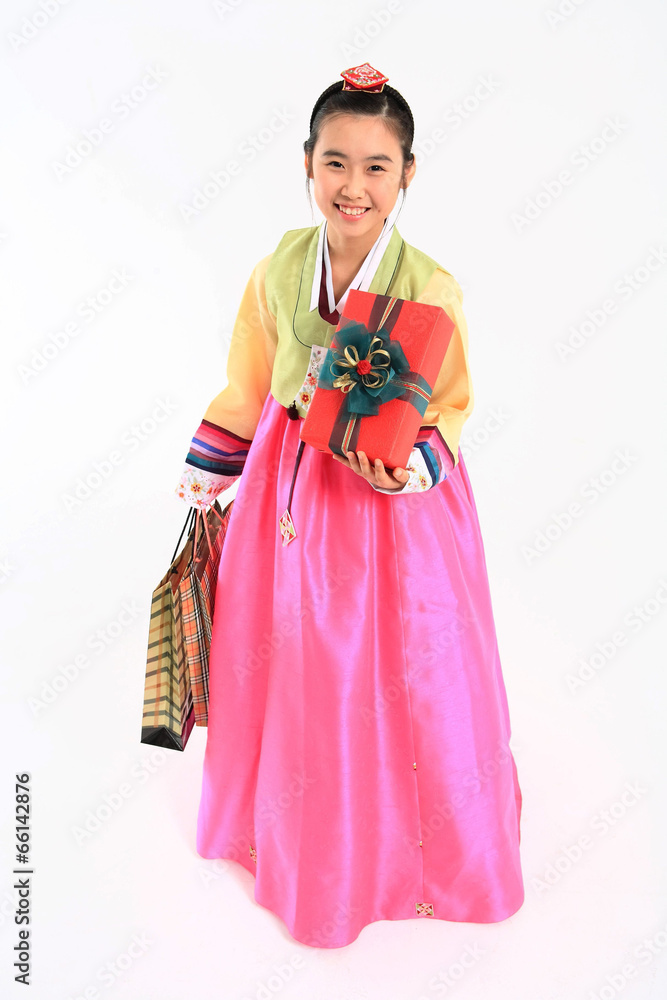 Kids in Korean Dress