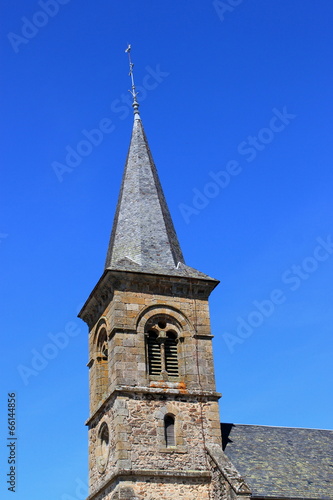 Clocher de l'église de Lpleau (Corrèze)