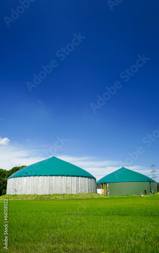 Biogasanlage, Hochformat
