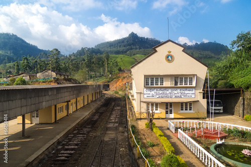 Nanu Oya train station.