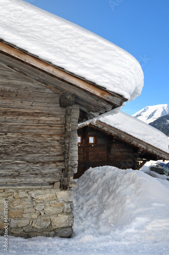 épaisseur de  neige sur toiture