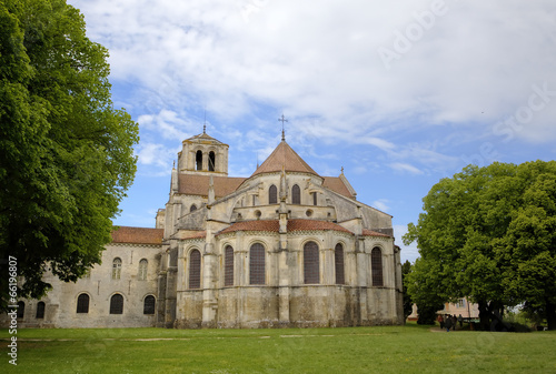 Obraz na płótnie Basilique of St. Mary Magdalene in Vezelay Abbey. France w salonie
