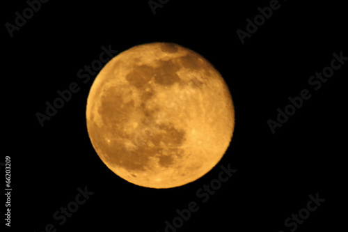 Luna llena, Sauceda, hurdes, España