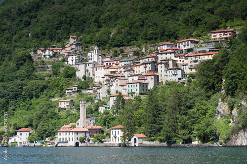 Lake Village of Careno © Circumnavigation