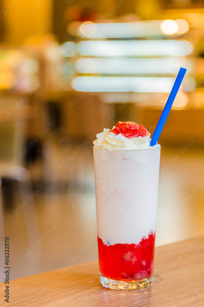 Strawberry smoothie Strawberry smoothie