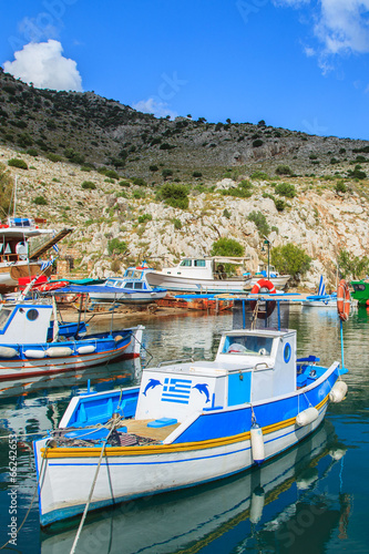 Fishing boats in a port in Greece © Marcin Krzyzak