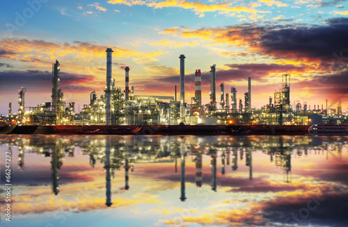 Petrochemical industry - Oil refinert