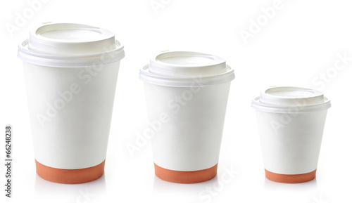 paper take away coffee cups © Mara Zemgaliete