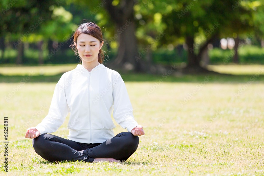 young asian woman exercise image young asian woman exercise image