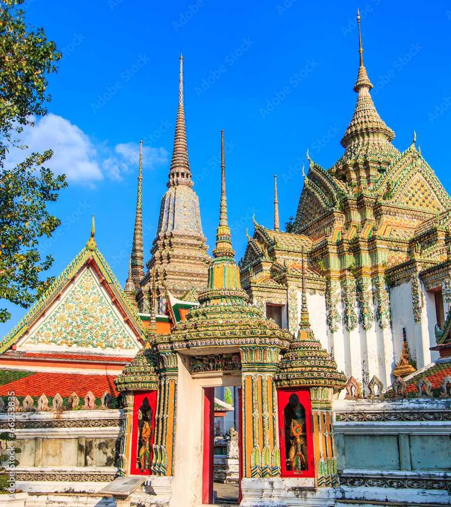 Fototapeta premium Ancient art at Wat Pho in Bangkok of Thailand