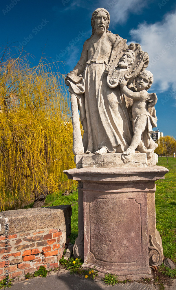 Nice medieva statue