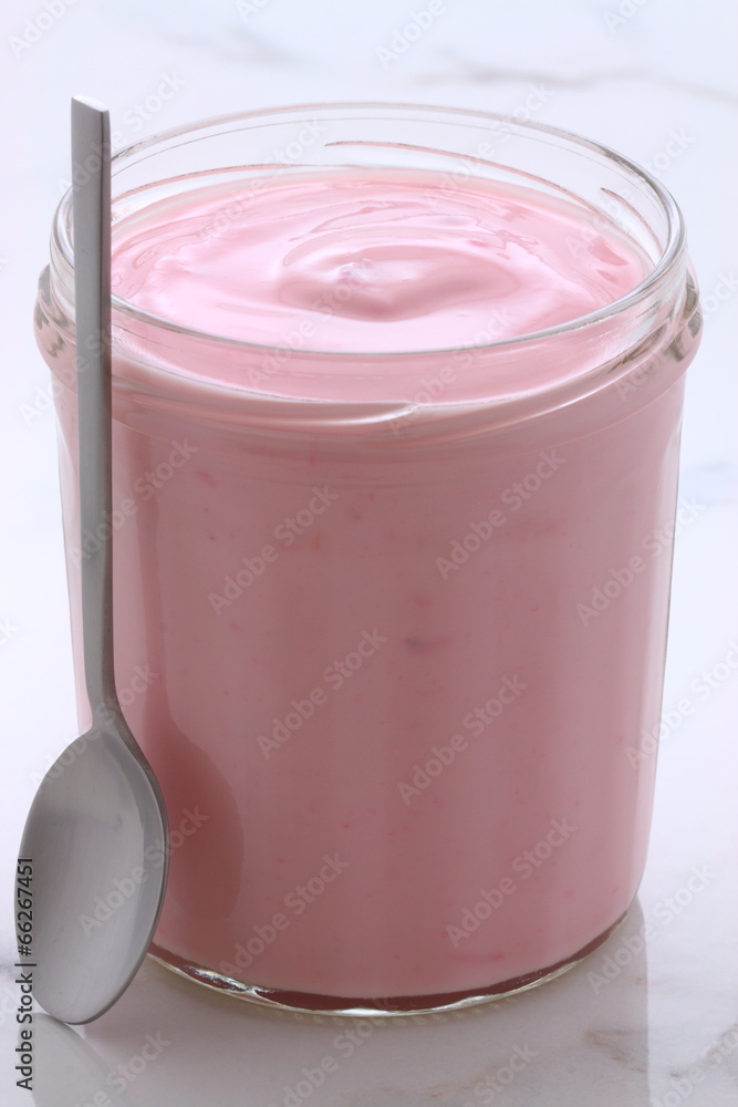 Berries french style yogurt