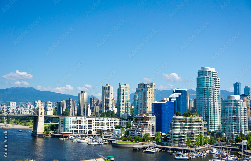 Fototapeta premium Piękny widok na Vancouver, Kolumbia Brytyjska, Kanada