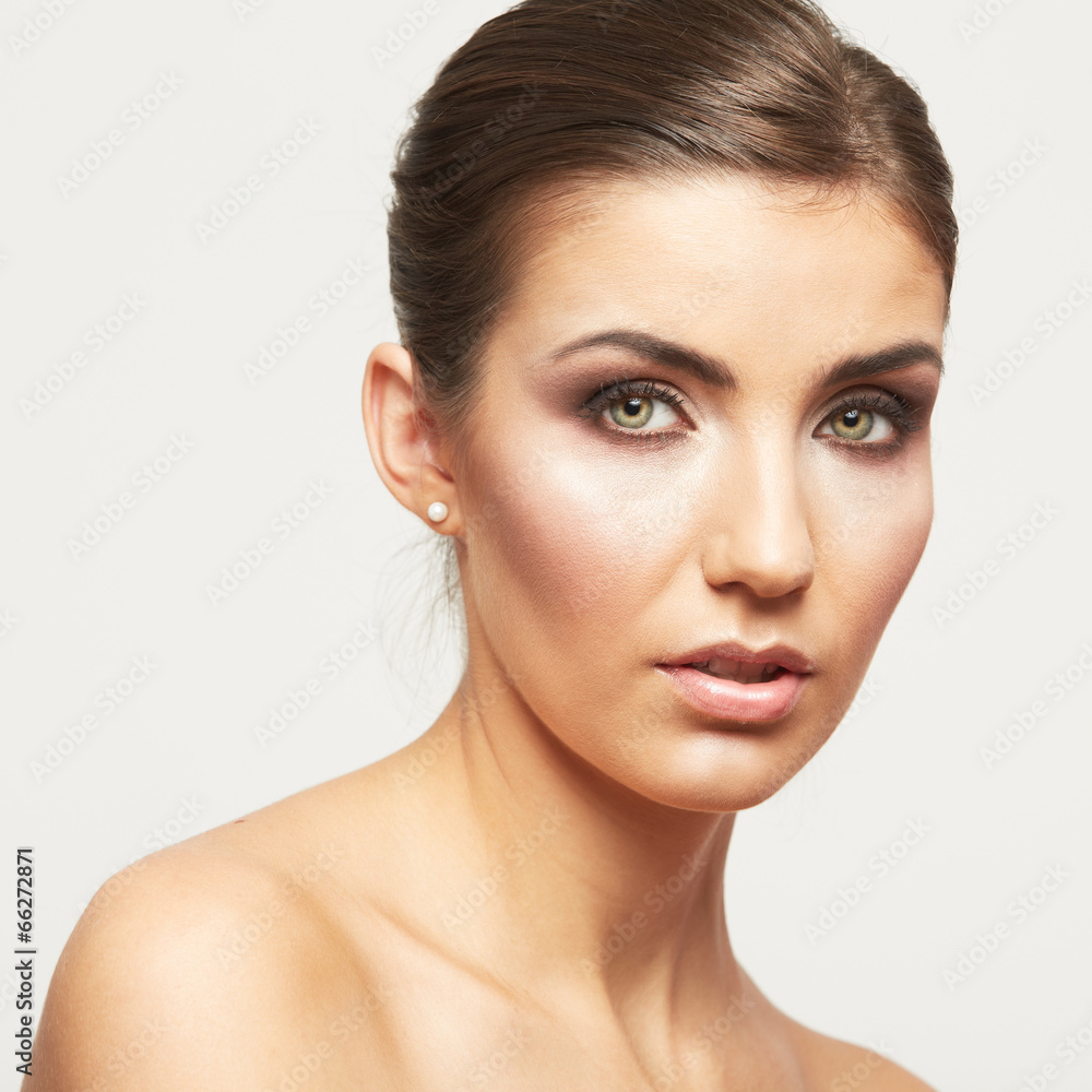 Obraz premium Woman face beauty style portrait.
