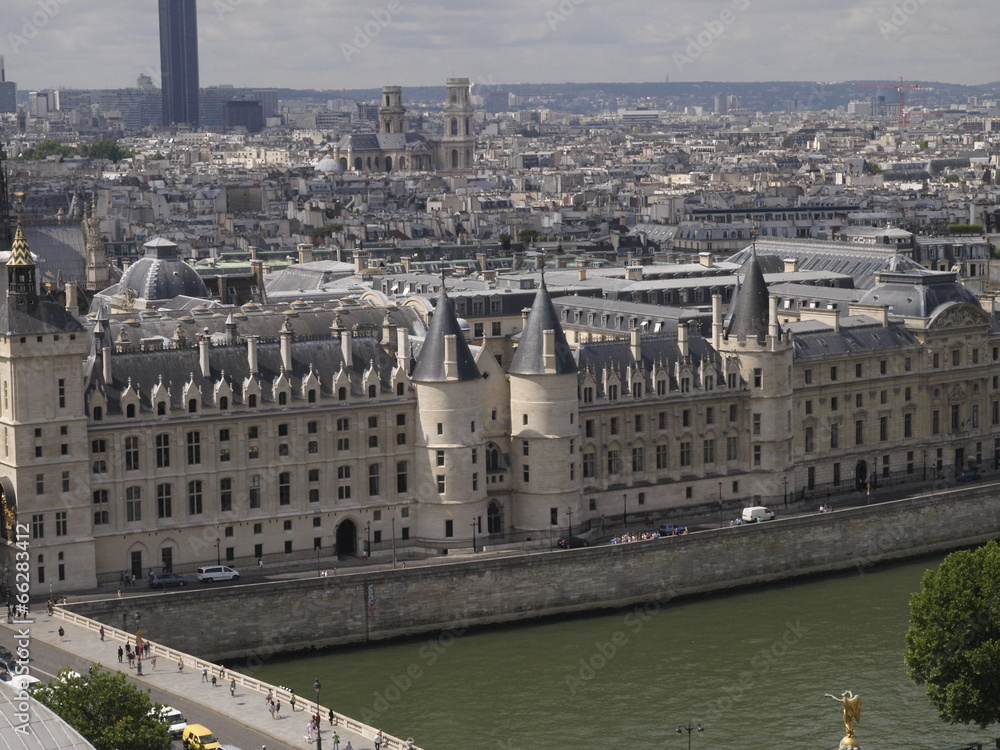 Vista aérea desde la Tour Saint Jacques en París