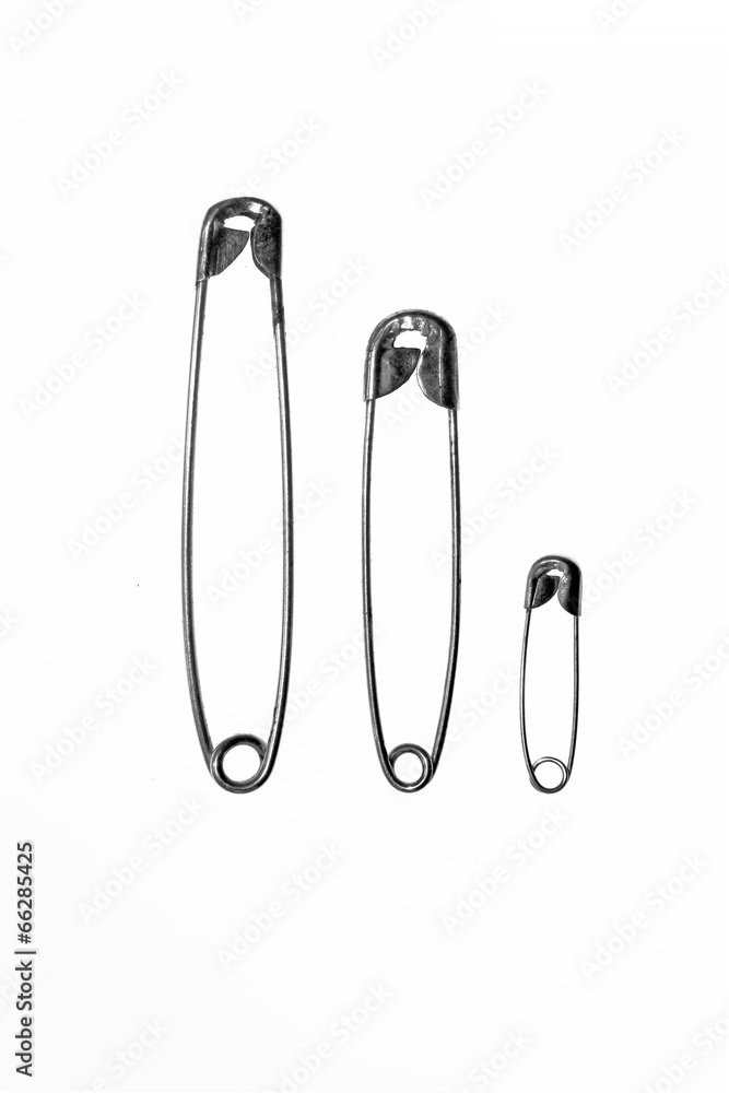 Birth announcement using safety pins Birth announcement using safety pins
