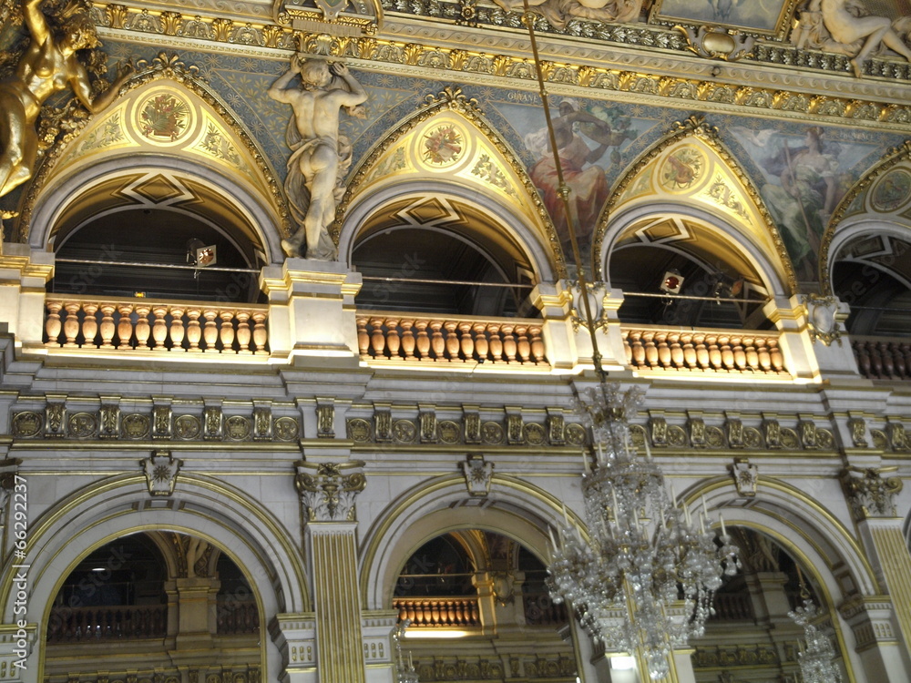 Fototapeta premium Interior del Ayuntamiento de París
