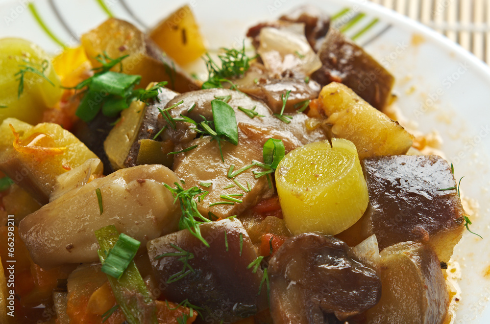 eggplant stewed with mushroom eggplant stewed with mushroom