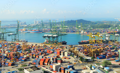 Singapore cargo port