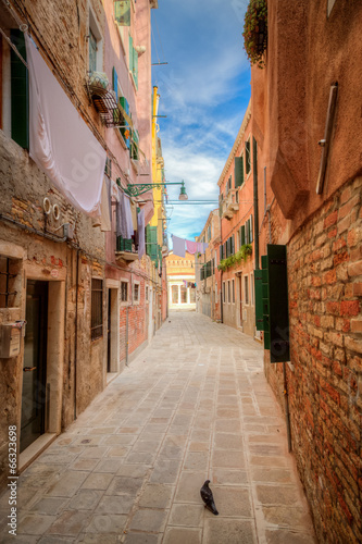 Fototapeta Naklejka Na Ścianę i Meble -  paesaggi di venezia con canali