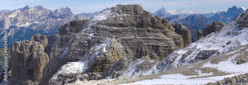 Panorama der Dolomiten in Italien photo