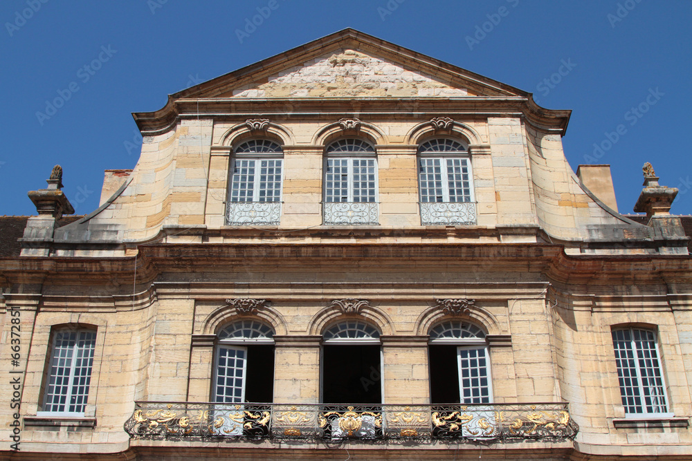 Abbaye de Cluny : façade