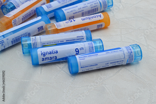 Tubes homéopathiques photo